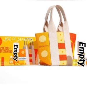 SOL DE JANEIRO LIMITED EDITION SOL
TOTE +BODY
ESSENTIALS SET